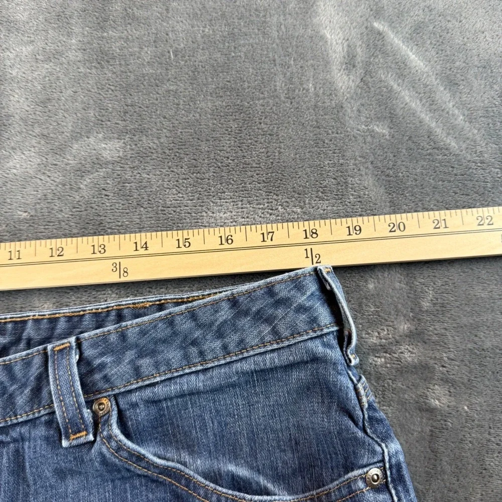 Carhartt Men's Jeans Size 36X32 Bootcut Medium‎ Wash